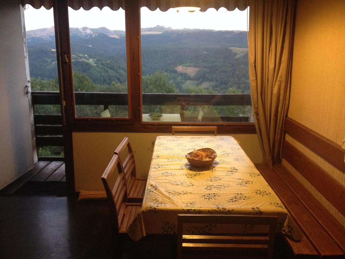 Duplex Superbe Vue Montagne Daire La Bourboule Dış mekan fotoğraf